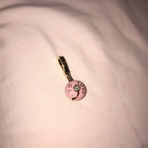 Cherry cupcake charm Juicy!!!